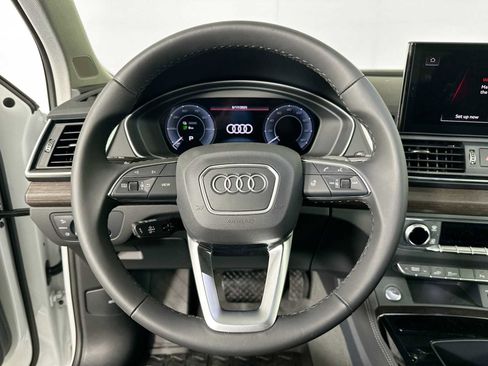 New 2025 Audi Q5 e Premium Plus image 11
