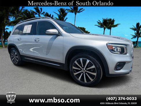 Certified 2023 Mercedes-Benz GLB 250 4MATIC w/ Premium Package image 1