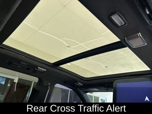 Used 2021 Cadillac Escalade Sport Platinum RWD image 39