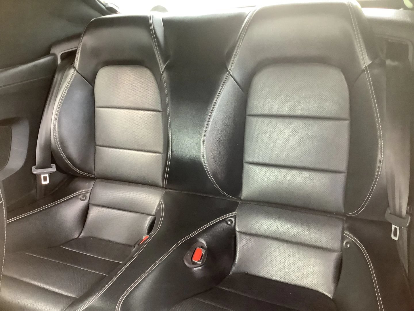 Used 2022 Ford Mustang Premium RWD image 23