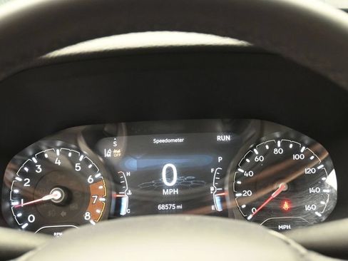 Used 2024 Jeep Compass Latitude AWD/4WD image 11
