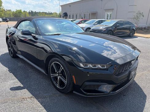 Used 2024 Ford Mustang Premium RWD image 4