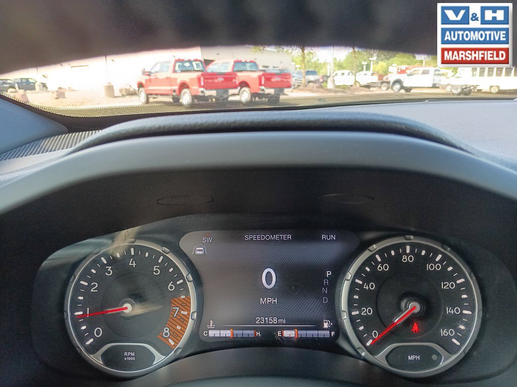 Used 2022 Jeep Renegade Latitude w/ Convenience Group AWD/4WD image 15