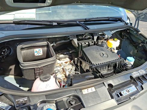 Used 2024 Mercedes-Benz Sprinter 144 Cargo image 28
