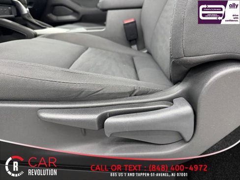 Used 2024 Nissan Frontier S w/ S Utility Package image 16