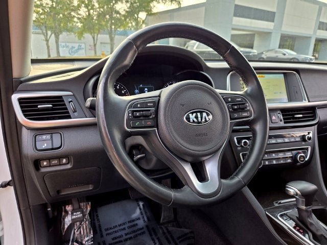 Used 2016 Kia Optima EX w/ Premium Package FWD image 9