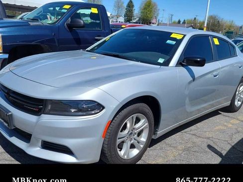 Used 2023 Dodge Charger SXT w/ Cold Weather Package RWD image 1