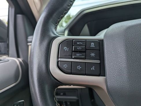 Used 2023 Ford Expedition Limited AWD/4WD image 34
