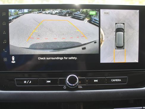 Used 2025 Mitsubishi Outlander SE AWD/4WD image 49