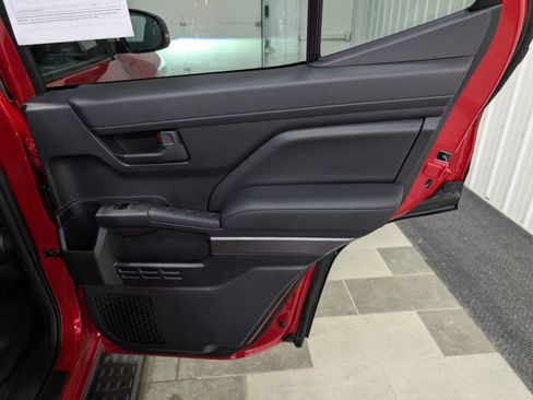 Used 2025 Toyota 4Runner TRD Off-Road image 25