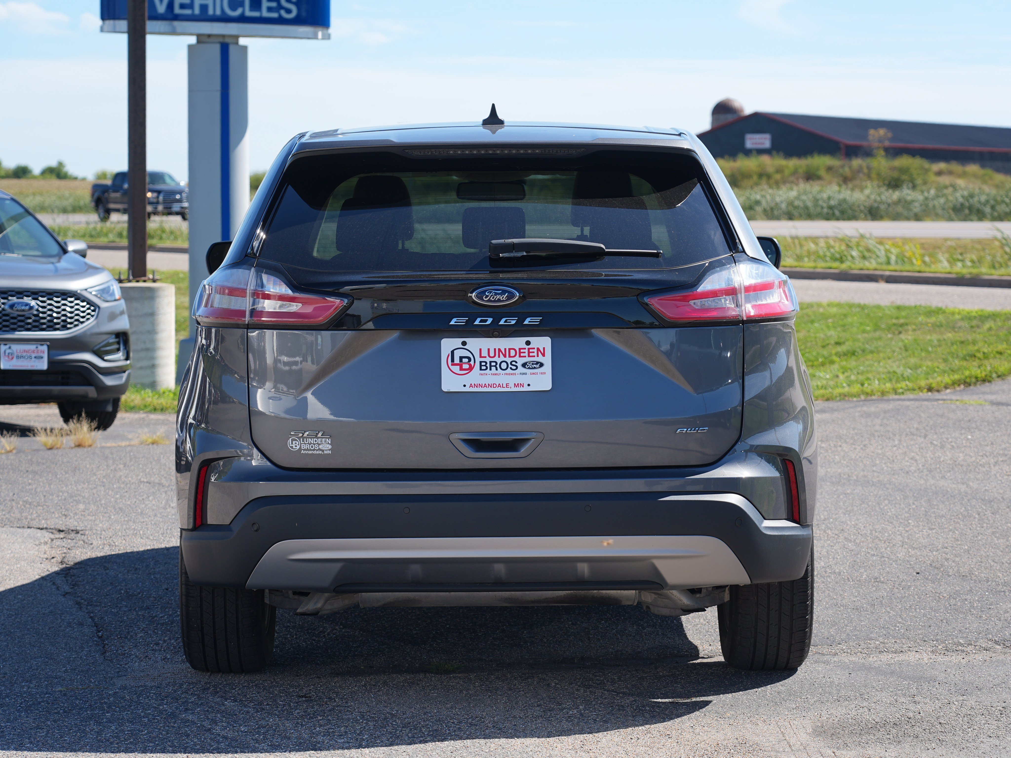 Used 2023 Ford Edge SEL w/ Convenience Package AWD/4WD image 4