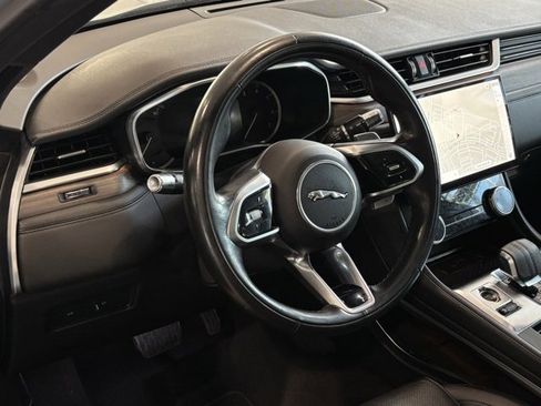 Used 2021 Jaguar F-PACE S image 11