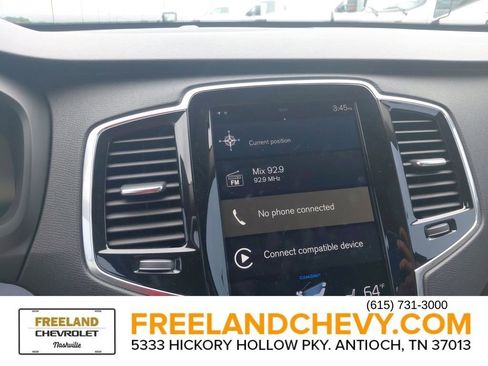 Used 2017 Volvo XC90 T6 Momentum w/ Vision Package AWD/4WD image 12