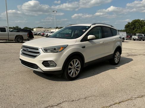 Used 2017 Ford Escape Titanium w/ Equipment Group 301A FWD image 1