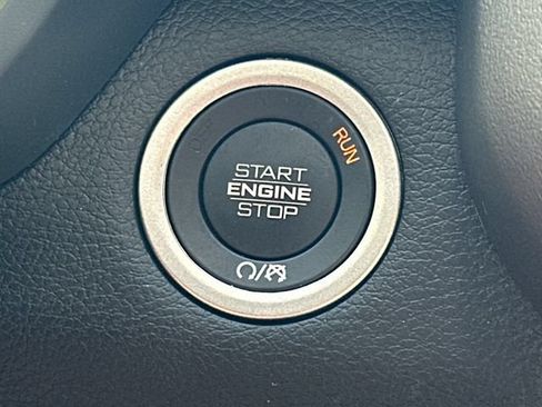 Certified 2026 RAM 2500 Big Horn AWD/4WD image 38