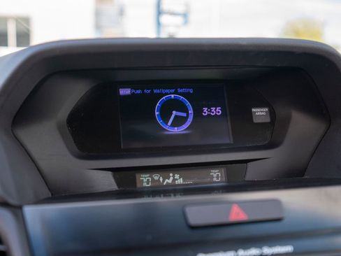 Used 2014 Acura ILX w/ Premium Package FWD image 39