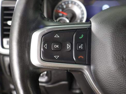 Used 2019 RAM 1500 Big Horn AWD/4WD image 38