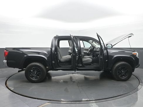 Used 2019 Toyota Tacoma SR5 RWD image 58