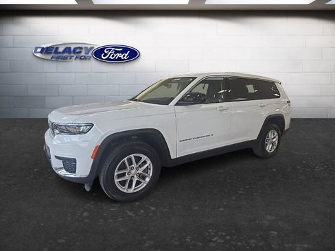 Used 2023 Jeep Grand Cherokee L Laredo w/ Luxury Tech Group I image 2