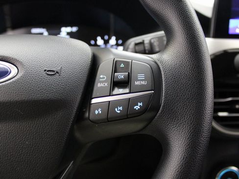 Used 2020 Ford Escape SE image 37