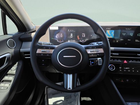 New 2026 Hyundai Sonata Blue FWD image 16