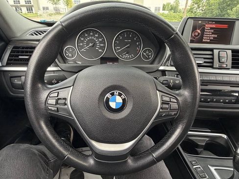 Used 2015 BMW 328i xDrive Sedan AWD/4WD image 22