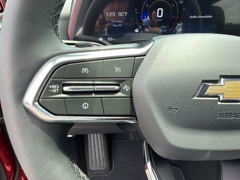 New 2026 Chevrolet Equinox LT w/ Safety and Technology Package FWD image 21