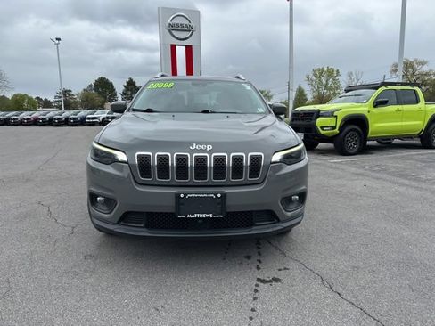 Used 2021 Jeep Cherokee Latitude Lux w/ Comfort/Convenience Group AWD/4WD image 9