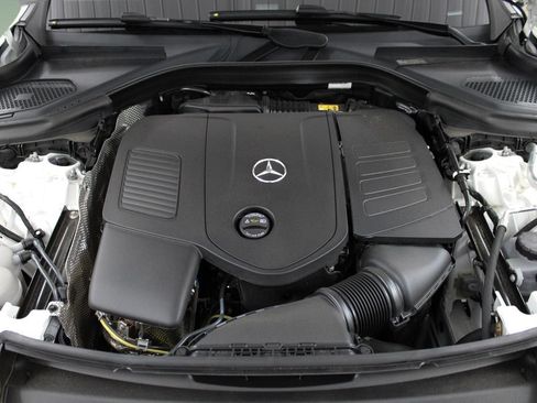 Used 2026 Mercedes-Benz GLC 300 4MATIC image 41
