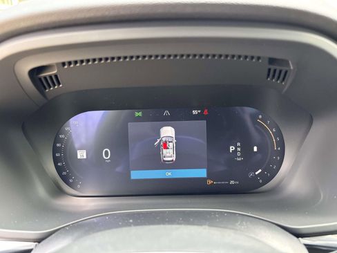 New 2026 Volvo XC60 B5 Plus w/ Protection Package Premier image 15