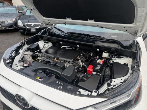 Used 2022 Toyota RAV4 XLE image 13