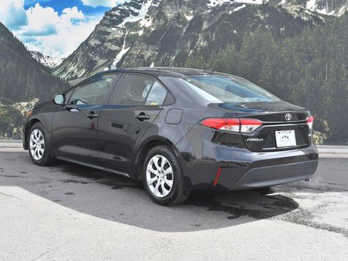 Certified 2024 Toyota Corolla LE image 9