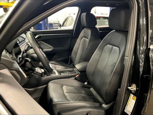 Certified 2022 Audi Q3 2.0T Premium image 25