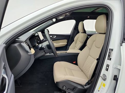 New 2026 Volvo XC60 B5 Plus w/ Protection Package Premier AWD/4WD image 21