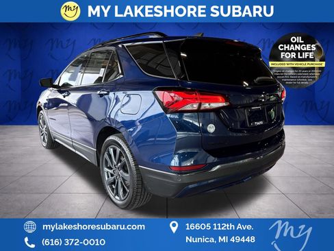 Used 2022 Chevrolet Equinox RS w/ LPO, Floor Liner Package AWD/4WD image 5