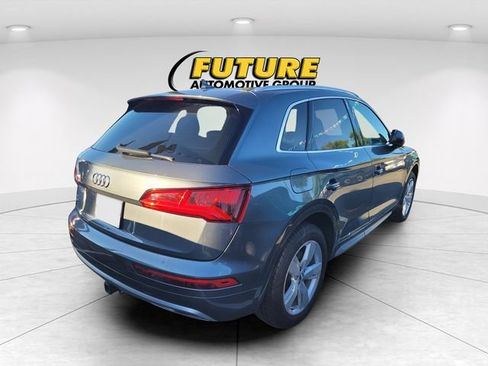 Used 2019 Audi Q5 2.0T Premium Plus w/ Premium Plus Package AWD/4WD image 3