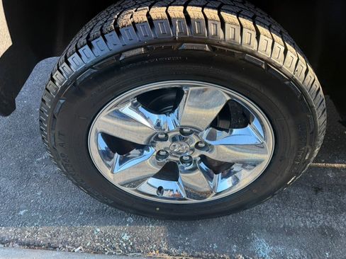 Used 2018 RAM 1500 Big Horn image 9