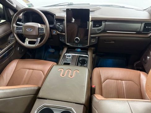 Used 2023 Ford Expedition King Ranch image 17