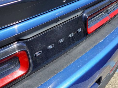 Used 2022 Dodge Challenger SXT w/ Blacktop Package image 7