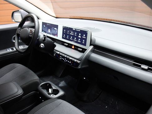 Used 2024 Hyundai Ioniq 5 SEL image 50