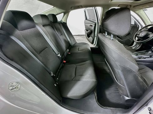 Used 2023 Honda Accord EX image 11