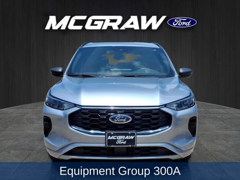 Used 2024 Ford Escape ST-Line w/ Tech Pack #1 FWD image 10