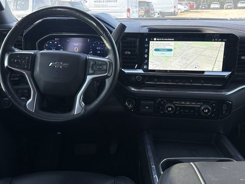 Used 2025 Chevrolet Silverado 2500 LTZ w/ Trail Boss Package AWD/4WD image 5