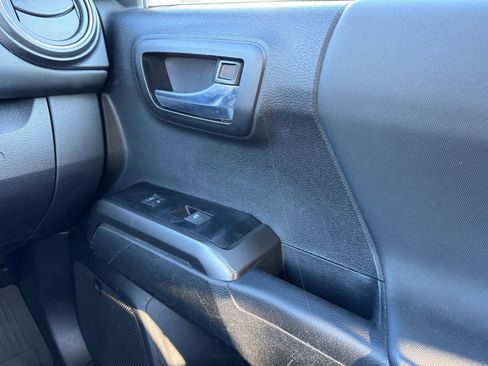 Used 2021 Toyota Tacoma TRD Pro image 28