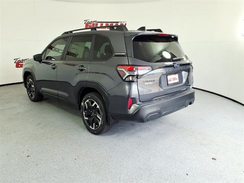 New 2026 Subaru Forester Touring AWD/4WD image 3