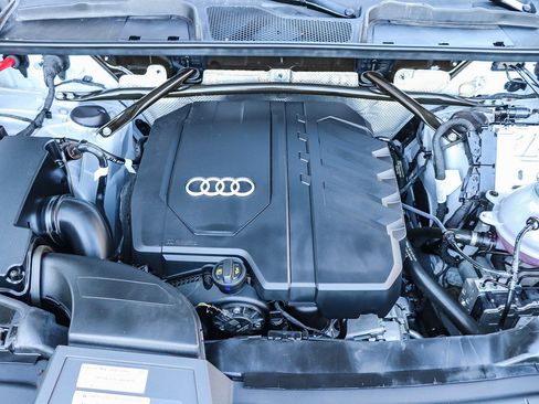 Used 2024 Audi Q5 2.0T Premium image 27