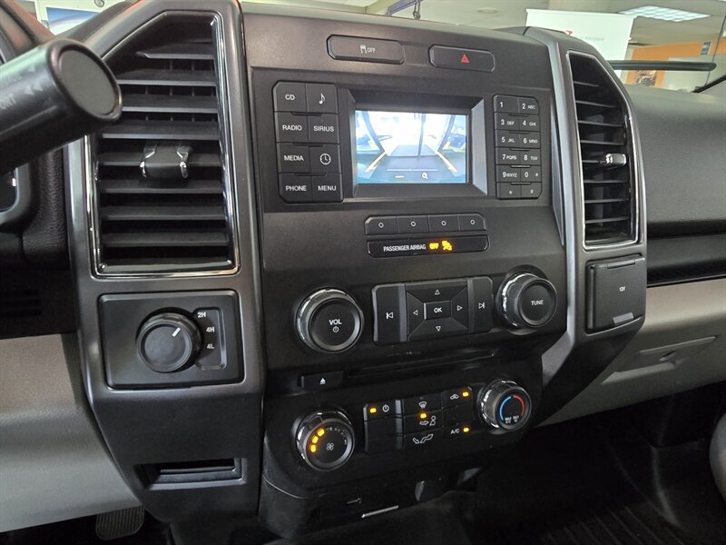 Used 2017 Ford F150 XLT AWD/4WD image 21