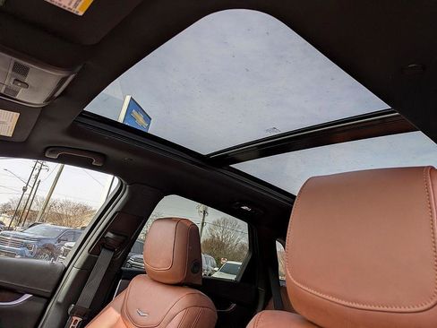 New 2026 Cadillac XT5 Premium Luxury w/ LPO, ONYX Package image 27