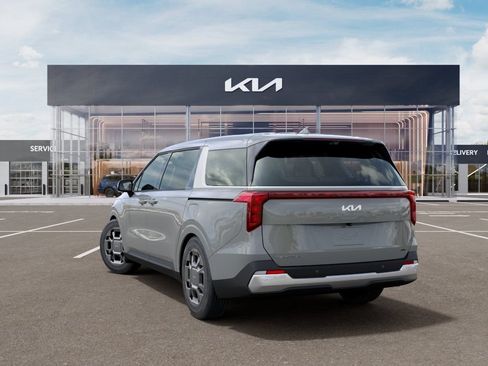 New 2026 Kia Carnival EX FWD image 4
