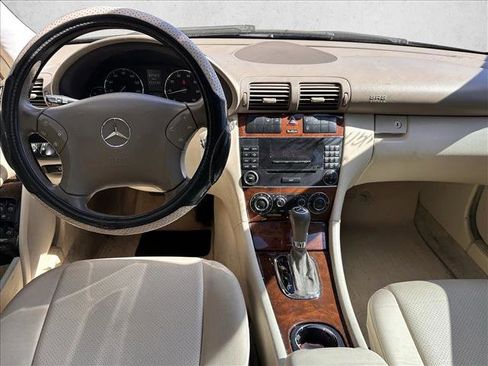 Used 2007 Mercedes-Benz C 280 Sedan image 22